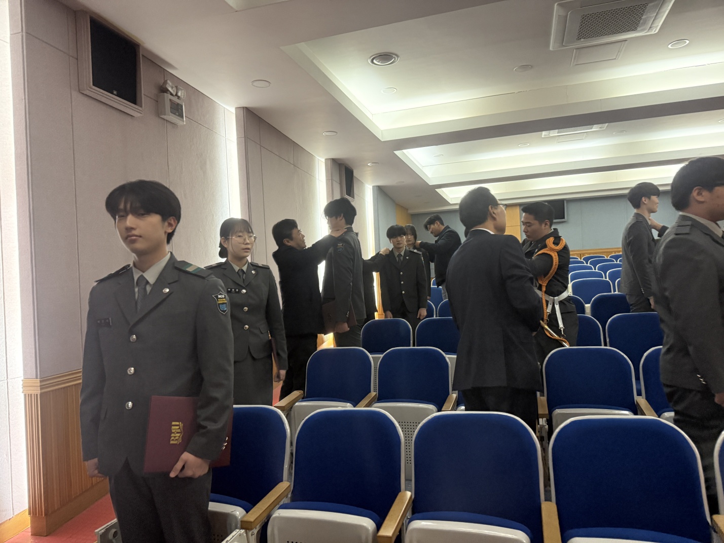 KakaoTalk_20250604_113612901_07.jpg